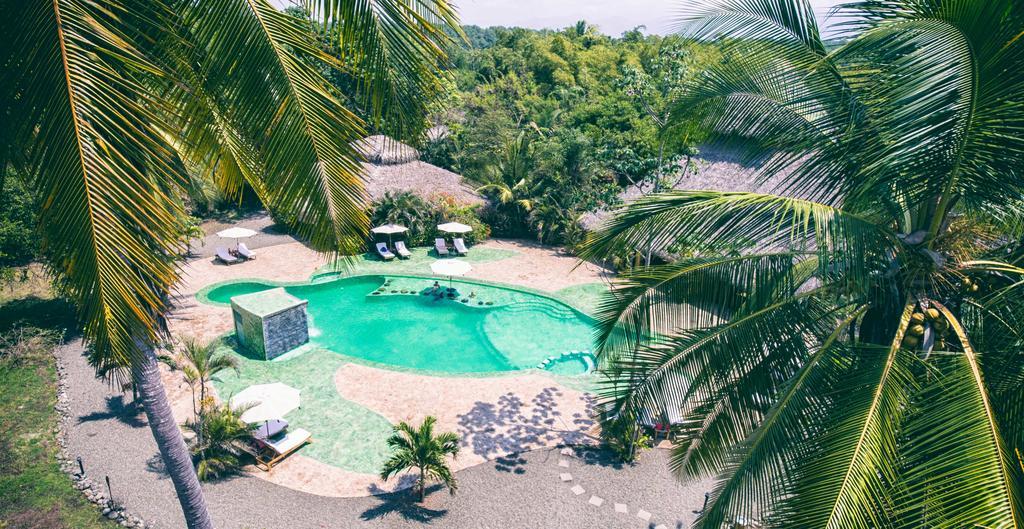 Clandestino Beach Resort Parrita Extérieur photo