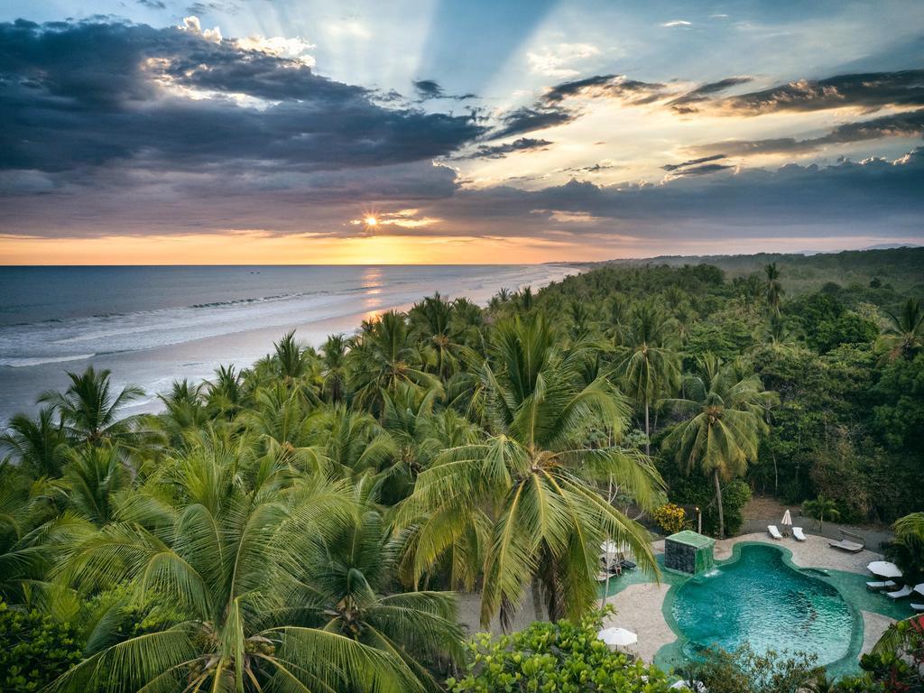 Clandestino Beach Resort Parrita Extérieur photo